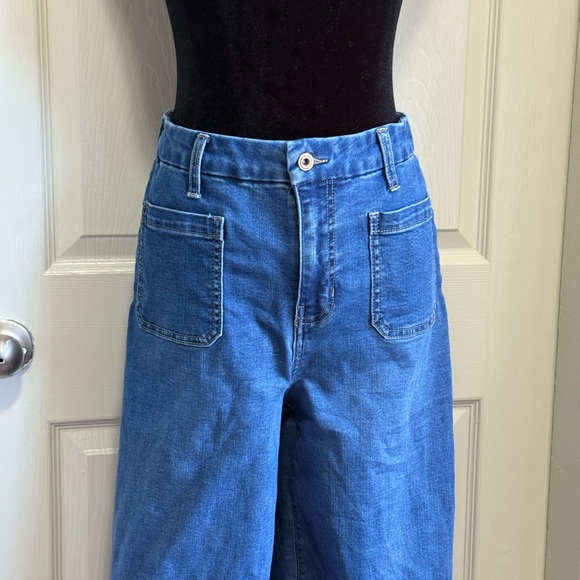 BCBGeneration Wide Leg Blue Jeans - Picture 2 of 11